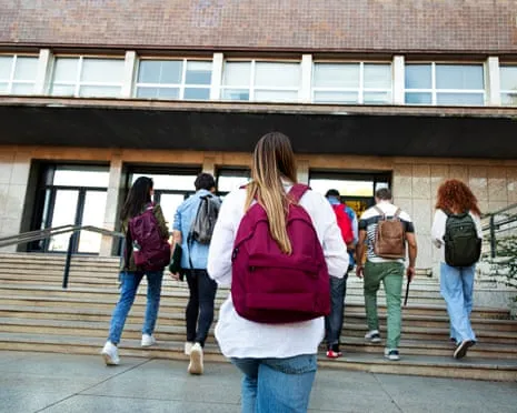 While Teen Boys Move Right, the Rise of the 'Relaxed Female' Phenomenon Becomes Apparent